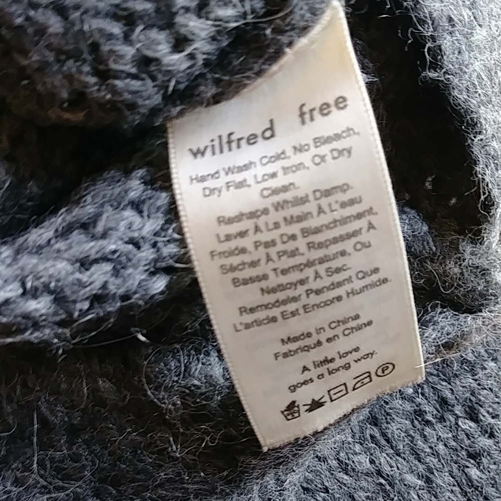 Wilfred Free Aritzia Lolan cropped Alpaca wool blend sweater - Picture 6 of 7